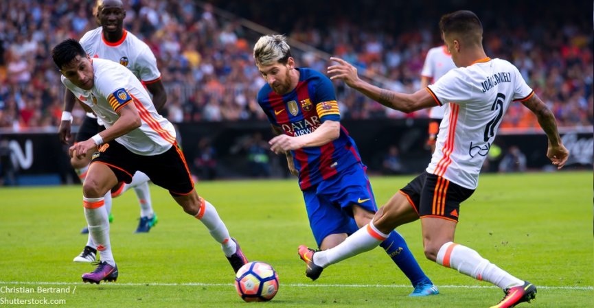 VALENCIA SPAIN OCT 22 Leo Messi plays at the La Liga match between Valencia CF and FC Barcelona at Mestalla on October 22 2016 in Valencia Spain BANNER